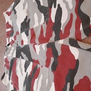 camo cargo pant  brand new  never worn!